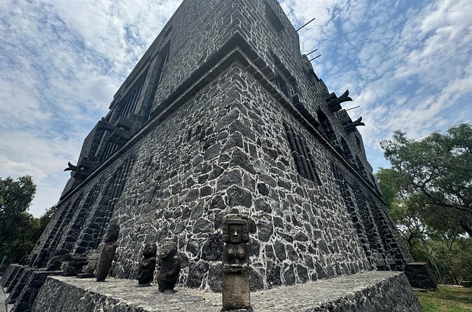 EXCLUSIVE TOUR at Diego Rivera Anahuacalli Museum - Small Groups - Meeting Point: Don’t Let a Small Mix-Up Ruin Your Day