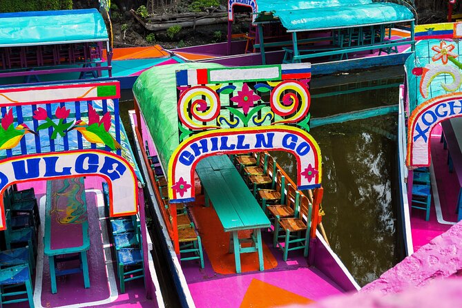 EXCLUSIVE TOUR Frida Kahlo, Coyoacan and Xochimilco - small groups - Quick, high-value highlights