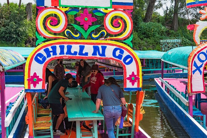 EXCLUSIVE TOUR Frida Kahlo, Coyoacan and Xochimilco - small groups - A small-group day that doesn’t waste your time