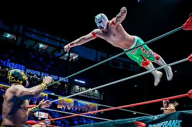 EXCLUSIVE TOUR Lucha Libre! - Small Groups - Inside Arena México: what your 2-hour show block means