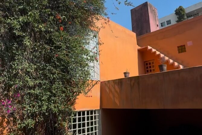 EXCLUSIVE TOUR Luis Barragán Casa Ortega - small groups - Why Casa Ortega Is Worth Your Time in Mexico City