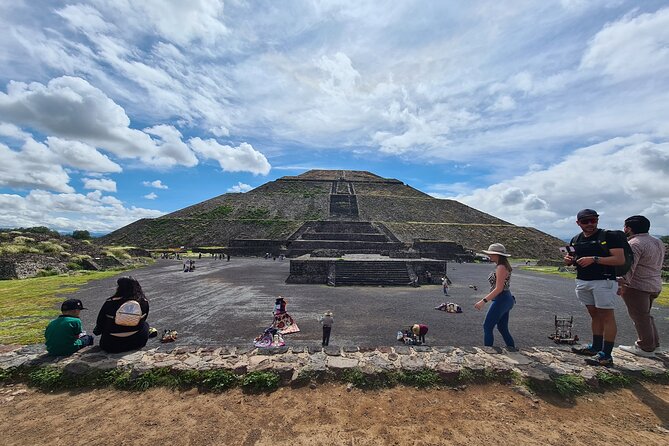 EXCLUSIVE TOUR Teotihuacán - Small Groups - The Pyramids Walk: How the Tour Moves Through the Archaeological Zone
