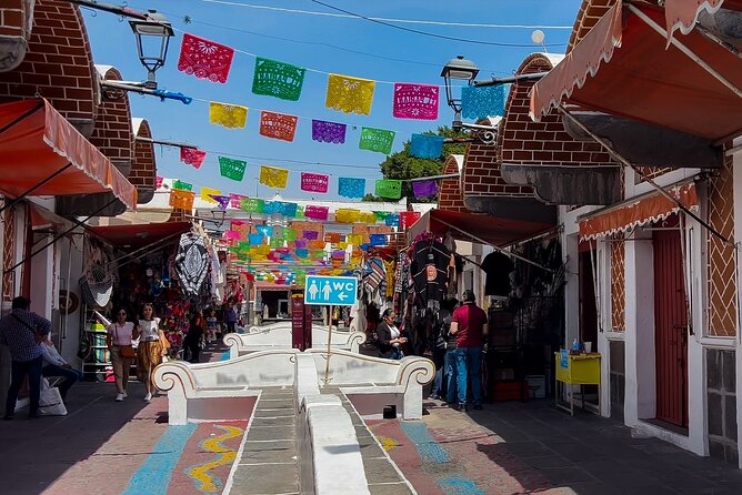 Excursion to Cholula and Puebla from Mexico City - Santa María de Tonantzintla: Where Indigenous Baroque Steals the Show