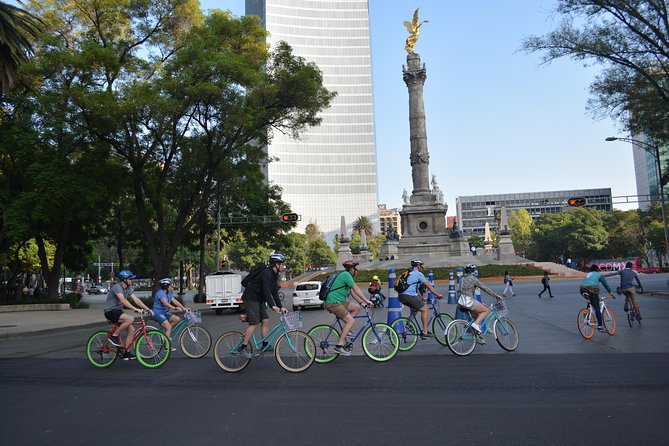 Explore Chapultepec & Mexico City sights by Bike - Stop to Stop on the Emperor Route: monuments, legends, and quick context