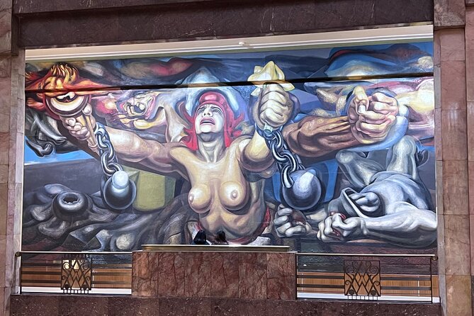 Exploring Mexican Muralism: A Journey through Bellas Artes Palace - A 90-Minute Plan That Respects Your Day
