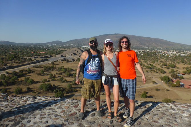 Express Tour to Teotihuacan Pyramids. Be the first to arrive! - Climbing the Pyramid of the Sun: What to Expect
