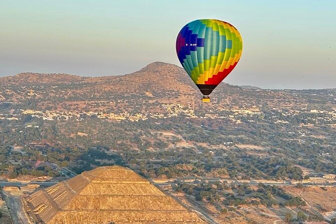 Flight in Globo Teotihuacan - San Martin de las Piramides stop: optional breakfast that can make the day easier