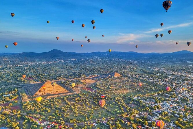 Fly by Teotihuacan Balloon / Private Transportation + Cave Breakfast - The Pre-Flight Setup: Check-In Plus Coffee and Biscuits