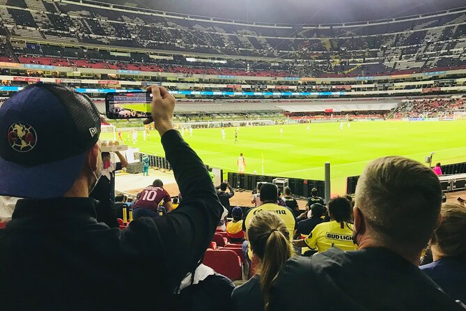 Football Soccer Matchday Experience in México City - Guides Make the Night: Friendly Hosts, Clear Communication, and Group Control