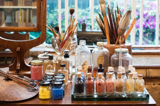 Frida Kahlo Museum and Diego Rivera Studio Tour with Admission Tickets - Rules, bags, and the quiet-room issue