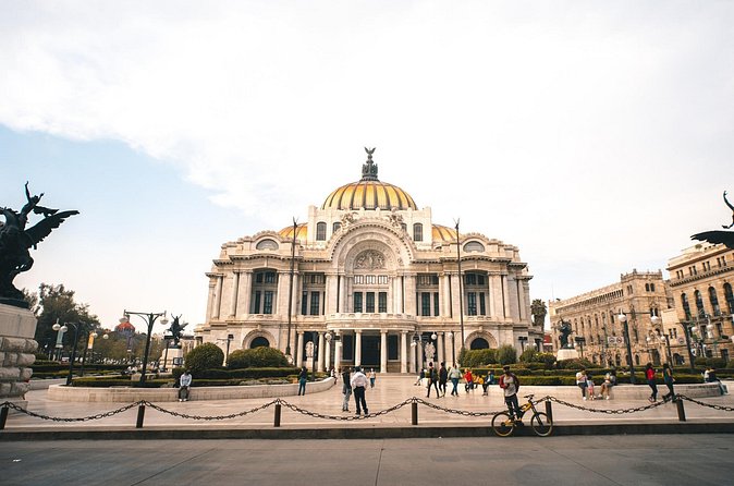 From cdmx: Citywalking Private Tour by cdmx - Stop 6: Palacio de Bellas Artes—A Theater for Architecture Lovers