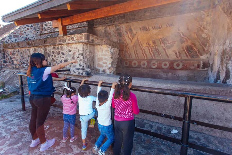 From Mexico City: Teotihuacan Tour & Reino Animal For Kids - Key points at a glance