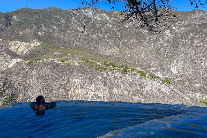 From Mexico City: Tolantongo Hot Springs Day Trip with Guide - Arrival and guided intro: getting oriented fast