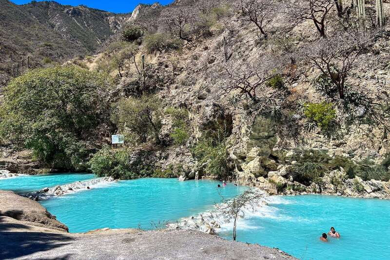 From Mexico City: Tolantongo Hot Springs Day Trip with Guide - Hot springs and pools: relaxation that actually recharges