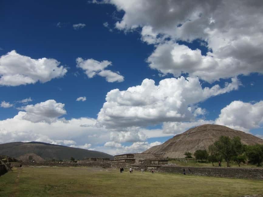 From Mexico City: Tour of Teotihuacan and Basilica of Guadalupe - Obsidian workshop and tequila tasting: craft, not just a snack stop