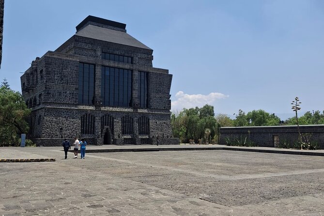 Full-Day Private Tour of Mexico City: Teotihuacan and Xochimilco - How to make a packed day feel doable