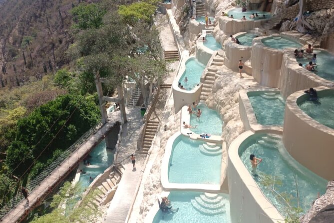Full Day Private Tour to Tolantongo Caves from CDMX - Stop 1: Mexico City pickup that sets the tone