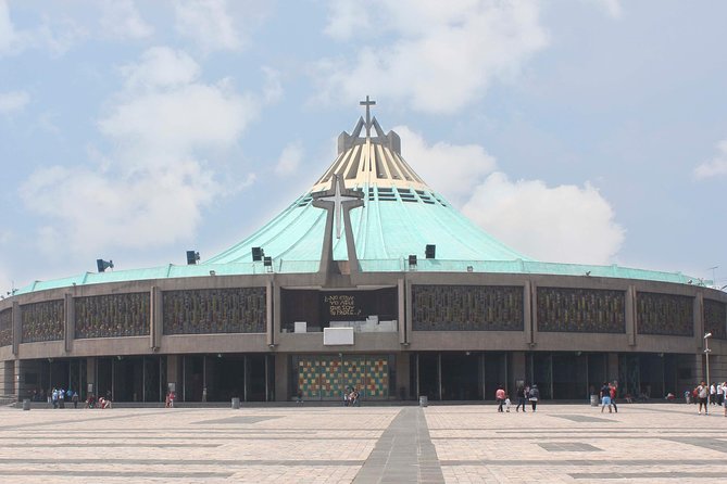 Full-Day Teotihuacan & Basilica Guadalupe Tour - Price and group size: what $50.72 buys on a long day