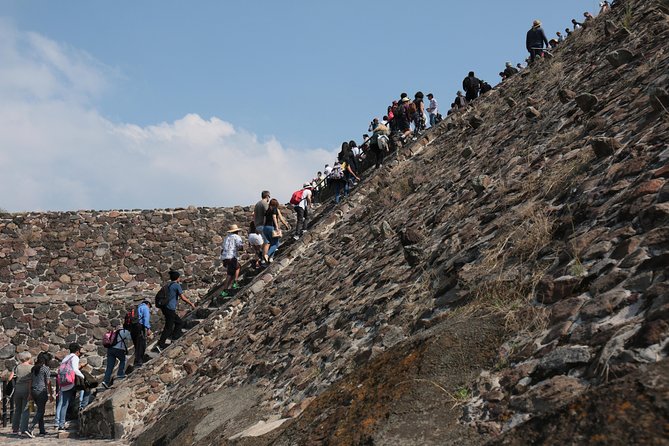 Full-Day Teotihuacan Hot Air Balloon Tour from Mexico City Including Transport - Teotihuacan time: how long you’ll explore and what costs extra