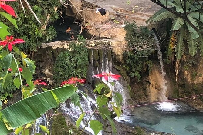 Full-Day Tour to Tolantongo Hot Springs from Ciudad de Mexico - Grutas Tolantongo: Caves, Water, and Why This First Stop Works