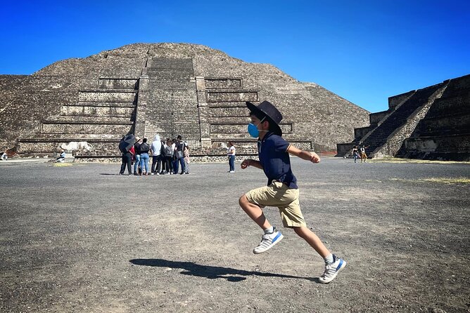 Full tour of Teotihuacán and visit to Mictlan - How to Prepare: Shoes, Water, and Meal Expectations