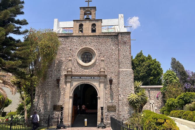Full Visit of the Virgin of Guadalupe's village in private tour - Public bus round-trip: value and realistic expectations