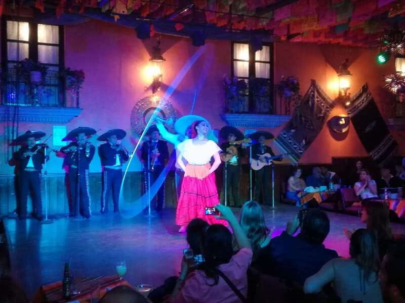 Garibaldi by Night - Mexico City - The one-drink nudge: practical advice for dancing