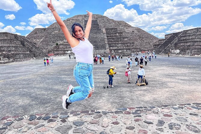 Guadalupe Shrine And Teotihuacan Pyramids From Mexico City - Three Cultures Square + Teotihuacan’s Main Monuments