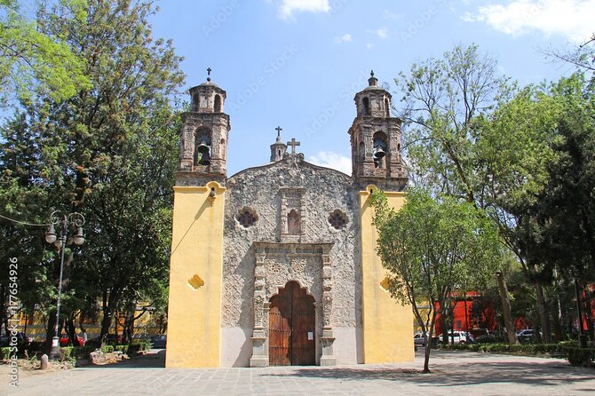 Guided Tour of Coyoacan and Leon Trotsky Museum - Museo Casa de Leon Trotsky: the room-by-room story ending