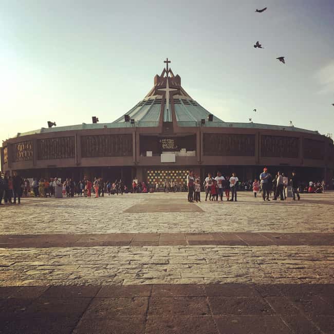 Guided tour of Mexico City: Teotihuacan, Guadalupe, and the Mexica city of Tlatelolco - Lunch and the Tlatelolco break: use it wisely