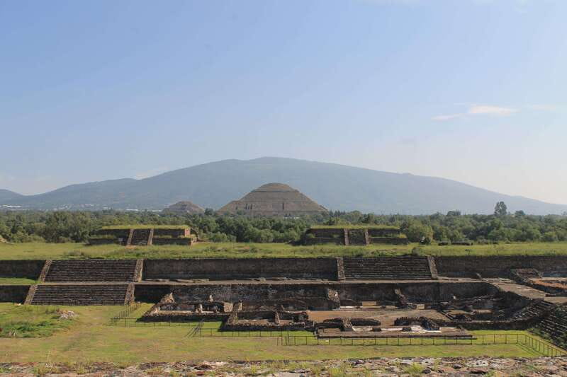 Guided tour of Mexico City: Teotihuacan, Guadalupe, and the Mexica city of Tlatelolco - Group day reality: how to make it feel smooth