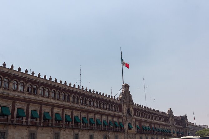 Guided Tour Zócalo to Palaces, Churches and Pyramids - Alameda Central: Greek gods in Mexico City’s oldest park vibe