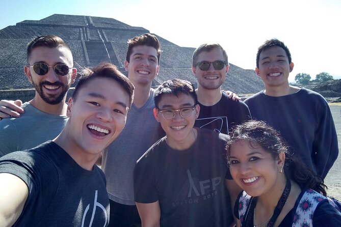 Half-Day Tour to Teotihuacan Pyramids from Mexico City - Snacks, Drinks, and the Realities of a Morning Walk