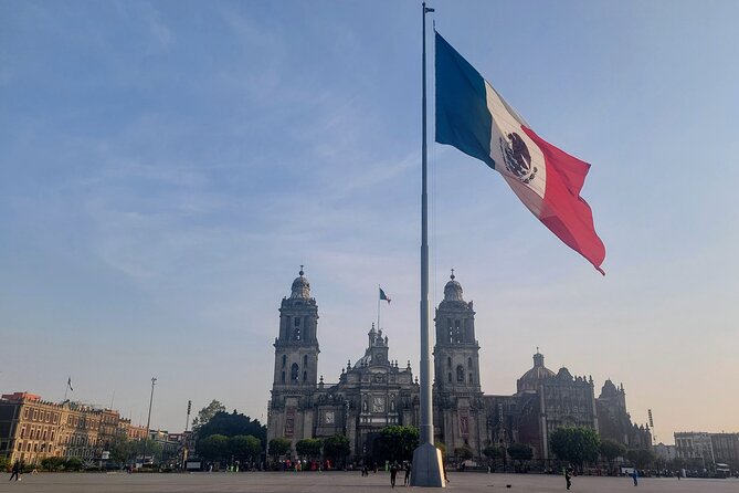Historic Center of Mexico City Private Tour - Stop 3: Catedral Metropolitana, an important church with real authority