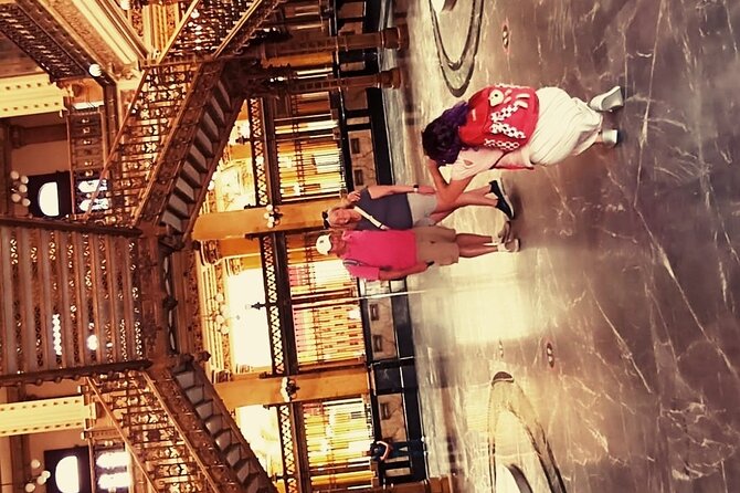 Historic center walking tour through time and space - El Atrio del Templo de San Francisco: the first-church feel