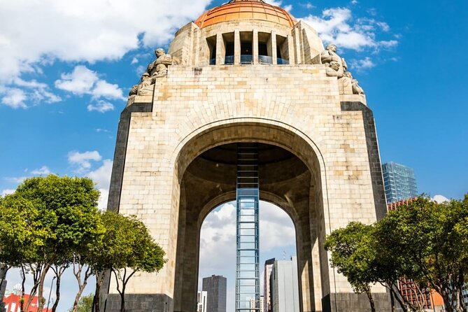 Historical Center of the CDMX on foot - Palacio de Bellas Artes: Art Nouveau outside, Art Deco inside