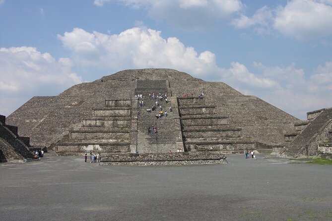 Historical downtown Mexico City & Teotihuacan Pyramids Mezcal tasting - Mexico City to Teotihuacan: a full-day plan with real pacing