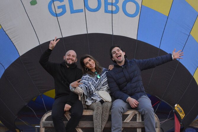 Hot Air Balloon Flight over Teotihuacán - Champagne in the basket, plus birthday moments and certificates