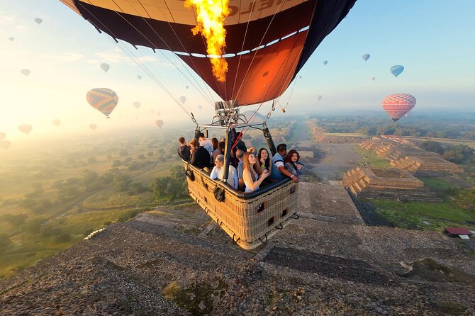 Hot Air Balloon Flight Teotihuacan With Pickup and Breakfast - Cave breakfast near the pyramids: the part you’ll feel all day