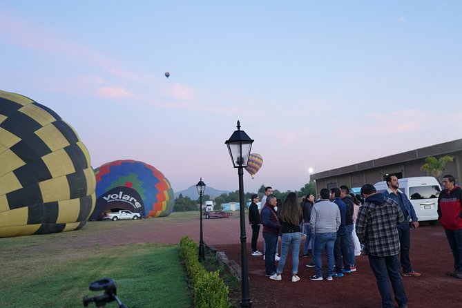 Hot Air Balloon Ride and Teotihuacan Pyramids Excursion - Hotel pickup, small-group size, and what the ticket actually covers