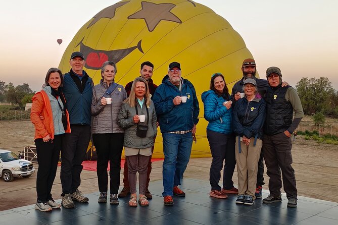 Hot air Balloon ride in Teotihuacan & breakfast in “La Gruta” - What happens at the balloonport before takeoff