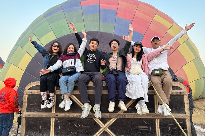 Hot air Balloon ride in Teotihuacan & breakfast in “La Gruta” - Gliding over the Teotihuacan pyramids: what you’re really seeing