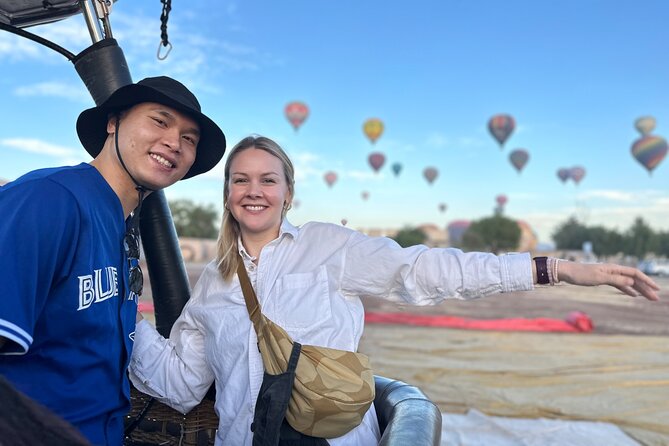 Hot air Balloon ride in Teotihuacan & breakfast in “La Gruta” - Getting from your hotel area to the balloon launch field