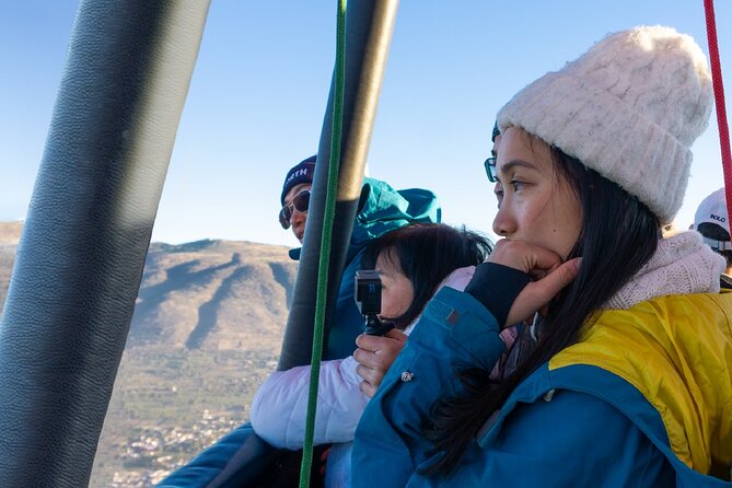 Hot Air Balloon Ride Over Teotihuacán Pyramids from Mexico City - Landing back down and the champagne toast payoff