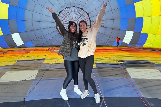 Hot Air Balloon Ride Over Teotihuacan With Guided Tour And Cave - Transportation and group size: comfort without the feeling of a tour bus mob