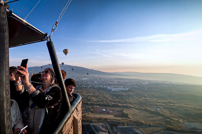 Hot Air Balloon Rides in Teotihuacan with Breakfast - 45–60 Minutes Above Teotihuacan: What You’ll See