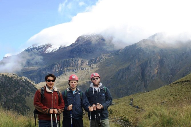 Iztaccihuatl, Refuge of the 100 (4780m) - From Av. Vicente Suárez in Condesa to Izta-Popo National Park