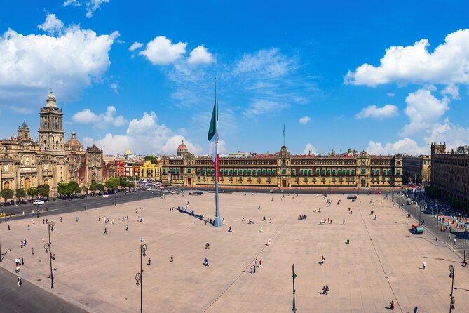 Jewish History Mexico City Private Guided Walking Tour - Plaza de Santo Domingo: Persecution, Resilience, and Cultural Rebirth
