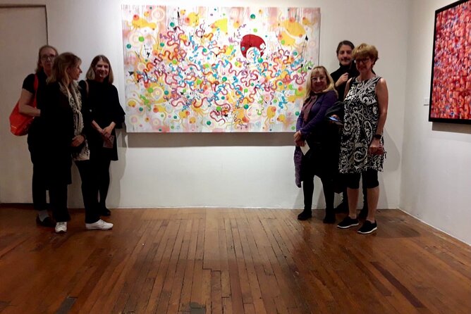 La Roma Private Art Tour - What the guide brings: English, bilingual help, and context