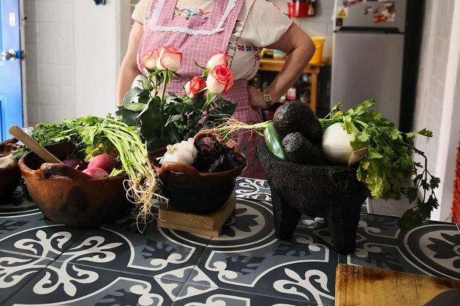 Learn to Cook Mexican Salsas - Who should book this (and who might skip it)